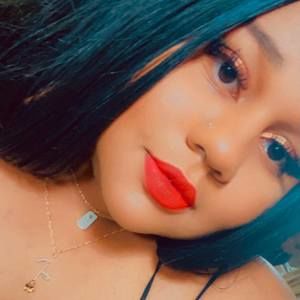 Meet your Posher, Lauryn nicole